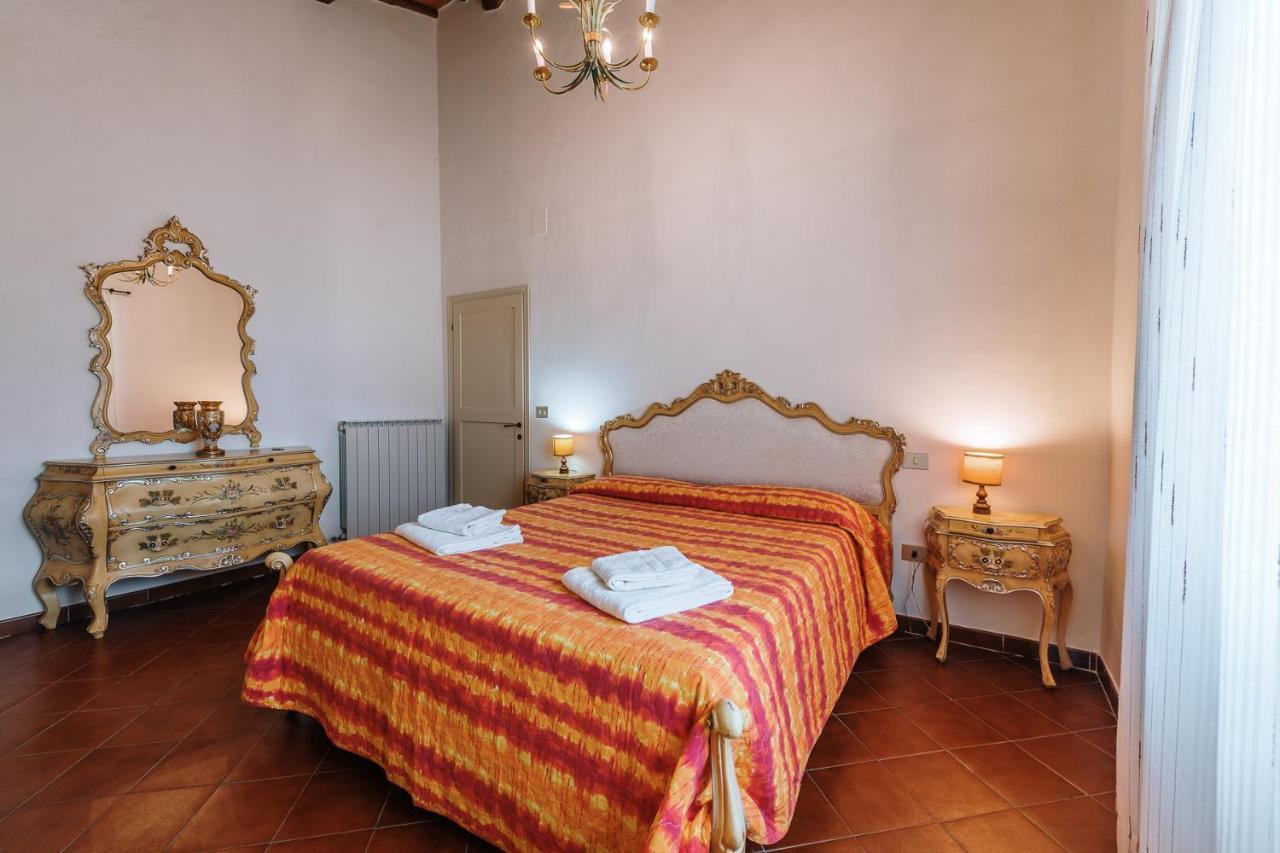 Borgo Villa A Sesta San Gusme Bagian luar foto