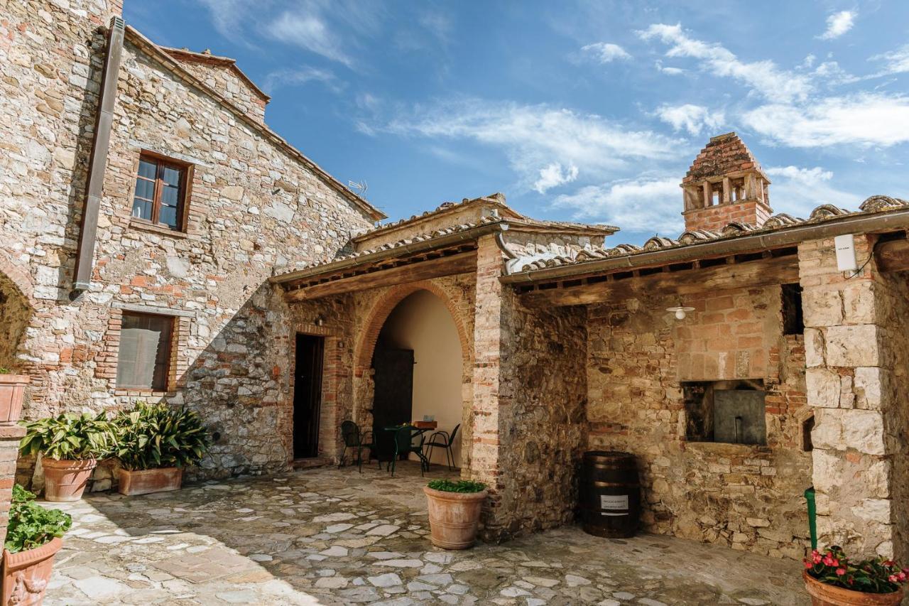 Borgo Villa A Sesta San Gusme Bagian luar foto